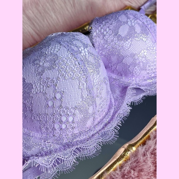 Lavender Lace Bra 🪻🌸 - Picture 3 of 4